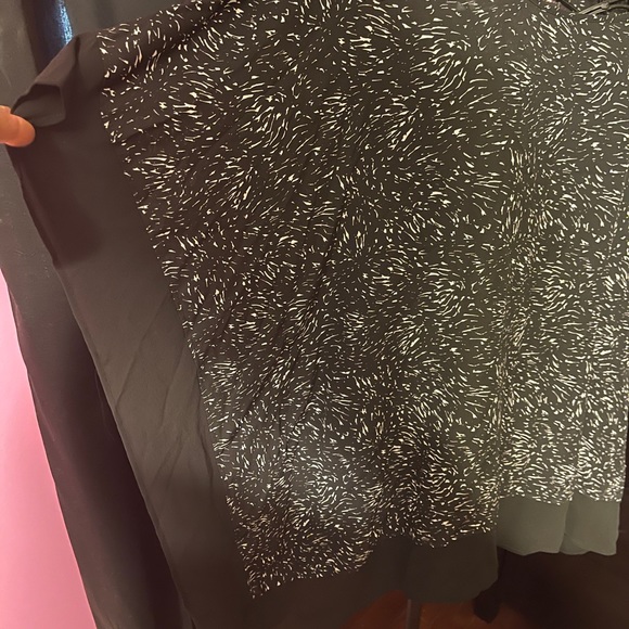 Top - Picture 3 of 3